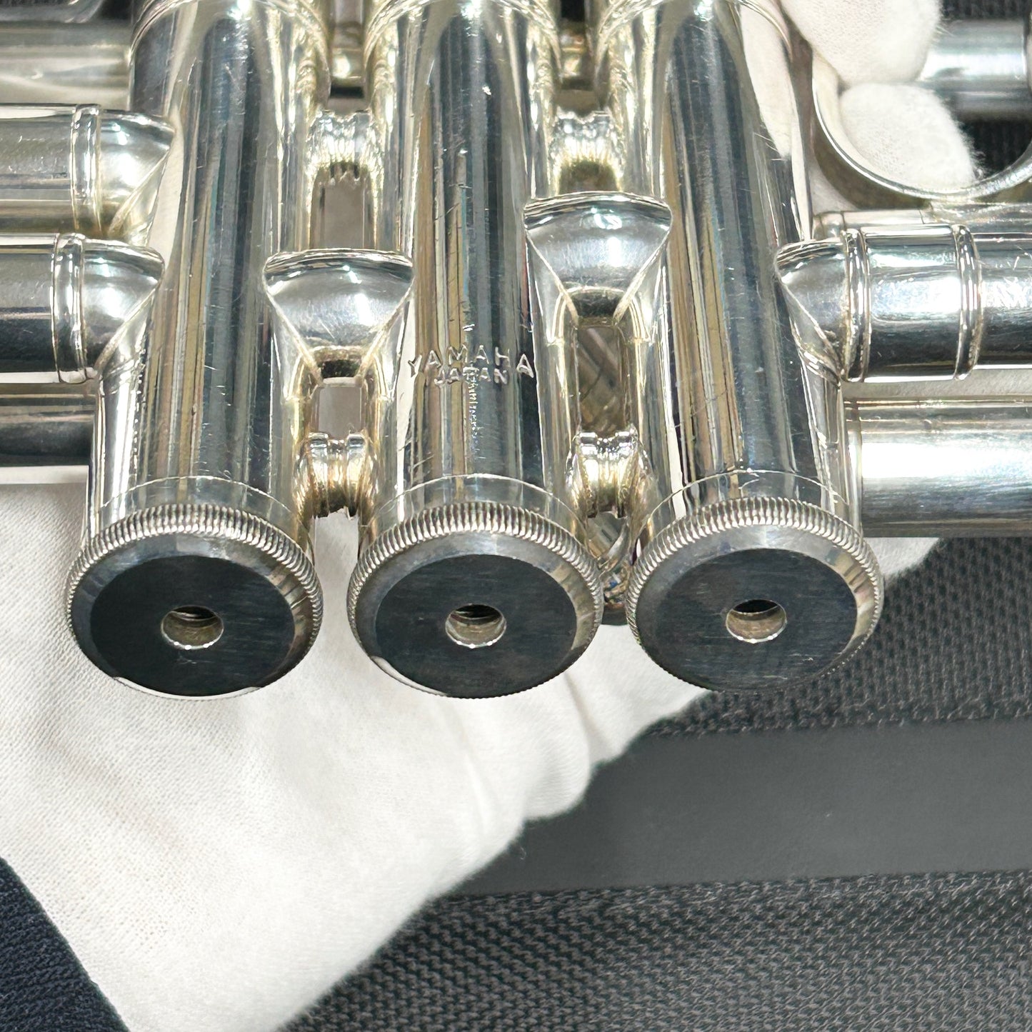 【1月限定特価・中古品】YAMAHA　トランペット　YTR-8335US