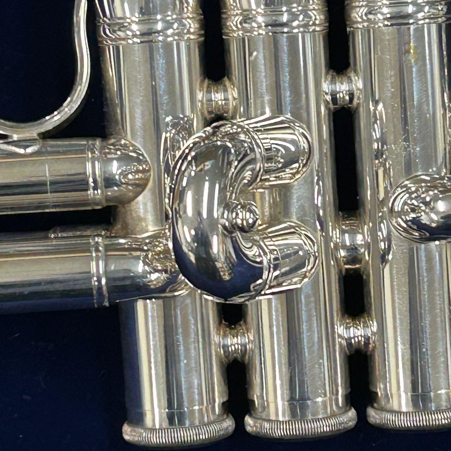 【1月限定特価・中古品】YAMAHA　トランペット　YTR-8335US